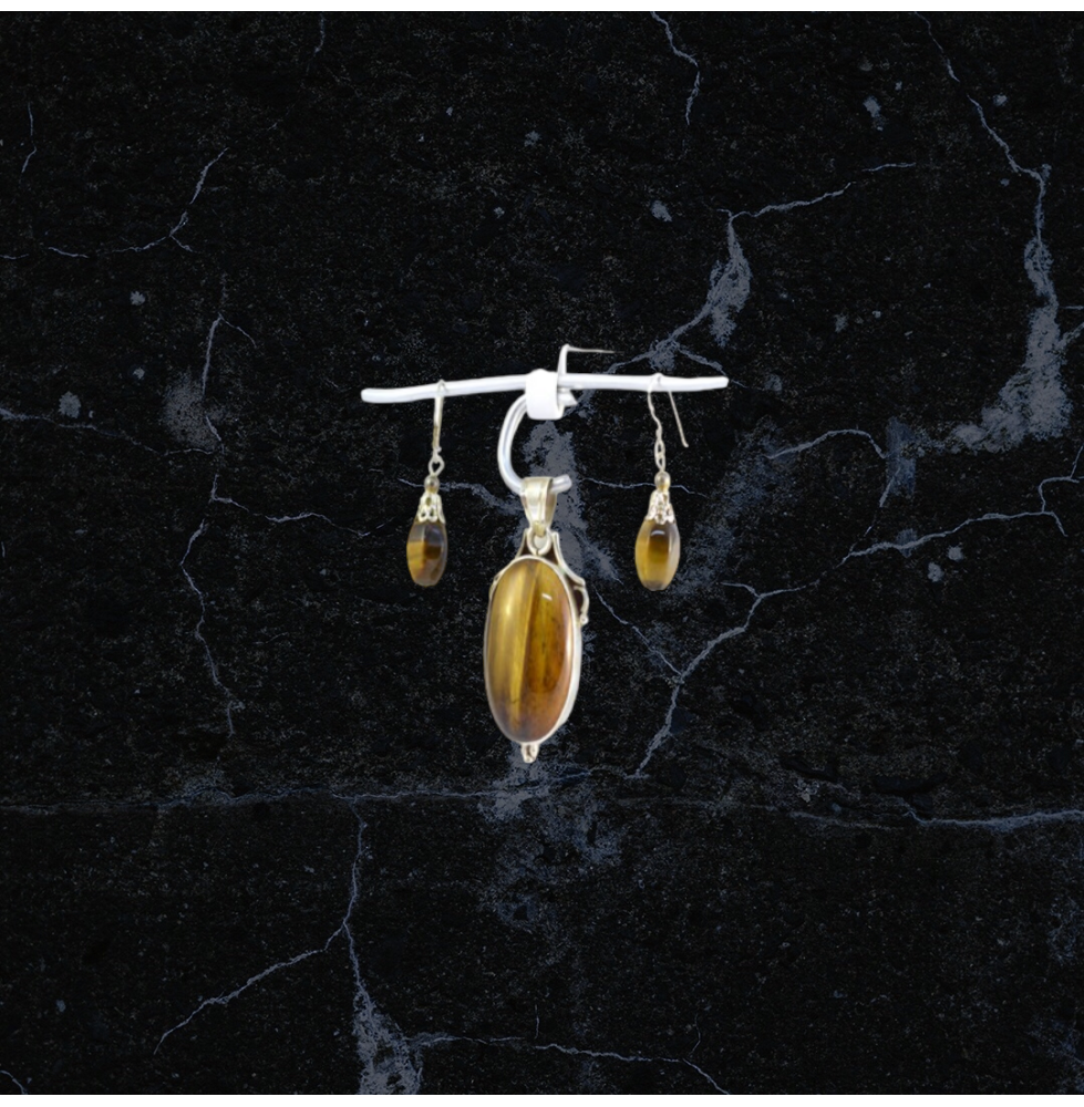 Boucle d'oreille en argent